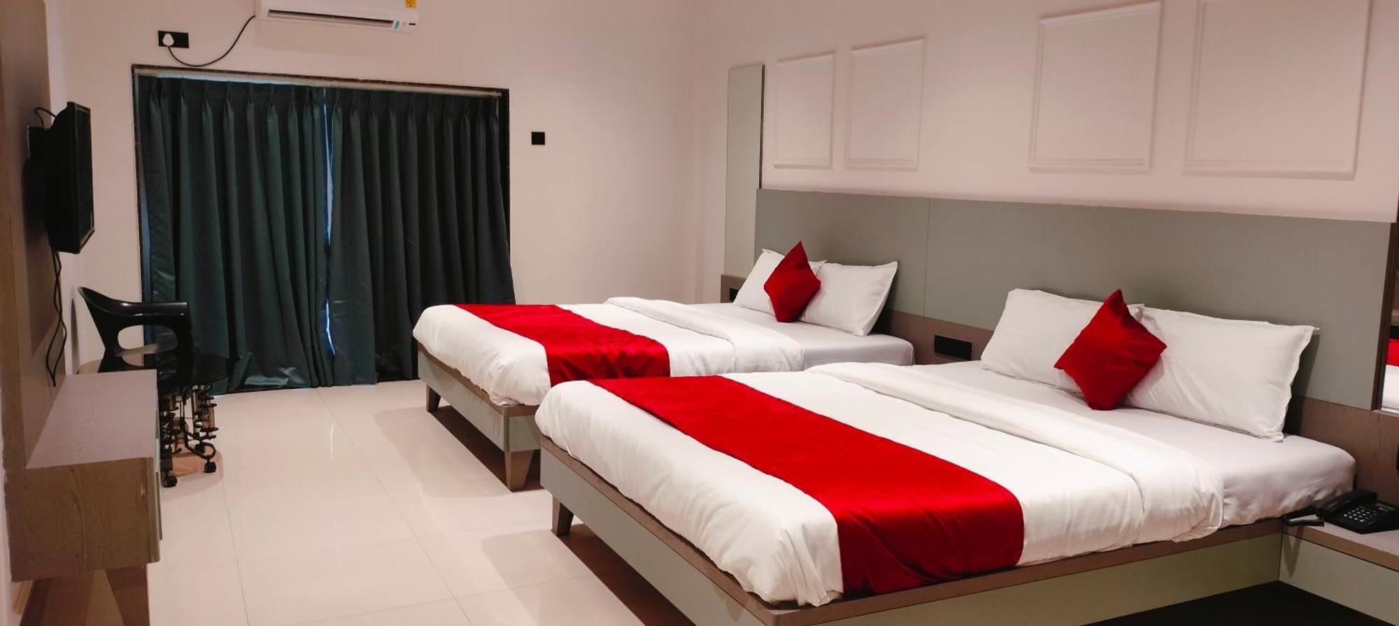 Golden Resort Igatpuri Zewnętrze zdjęcie