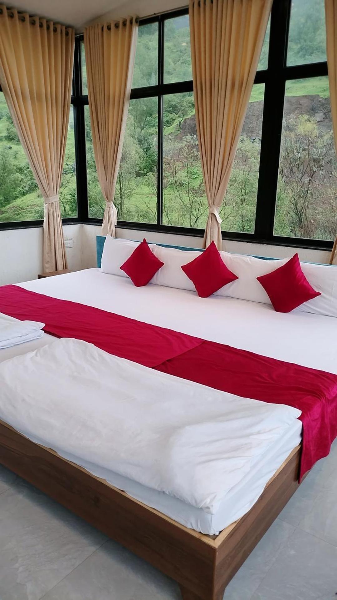 Golden Resort Igatpuri Zewnętrze zdjęcie