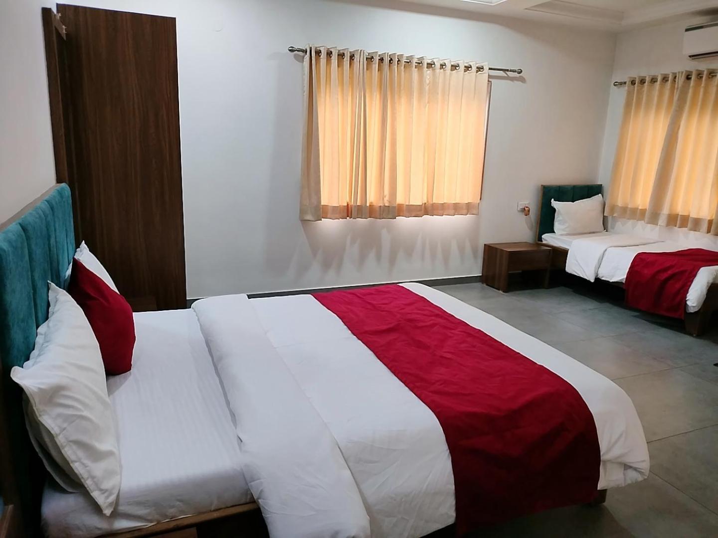 Golden Resort Igatpuri Zewnętrze zdjęcie